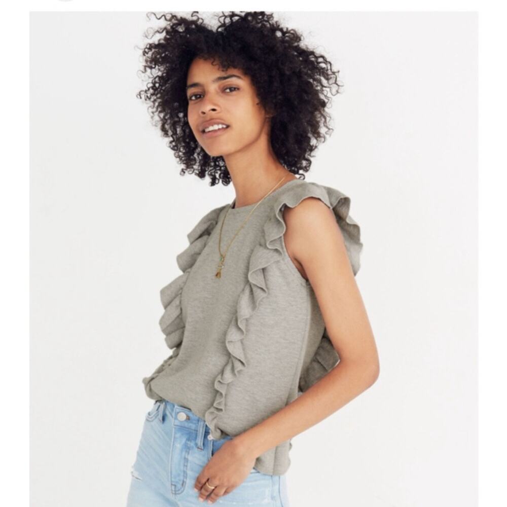 Madewell Ruffle-Trim Sleeveless Crew in Light Gray